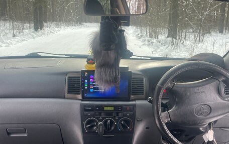 Toyota Corolla, 2003 год, 630 000 рублей, 19 фотография