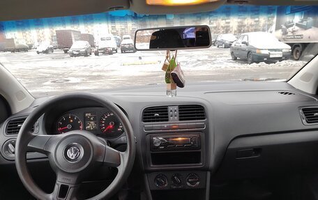 Volkswagen Polo VI (EU Market), 2011 год, 500 000 рублей, 7 фотография