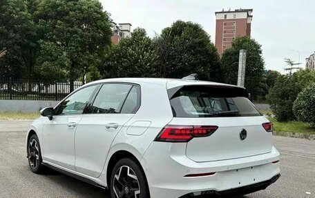 Volkswagen Golf VIII, 2025 год, 3 690 000 рублей, 4 фотография