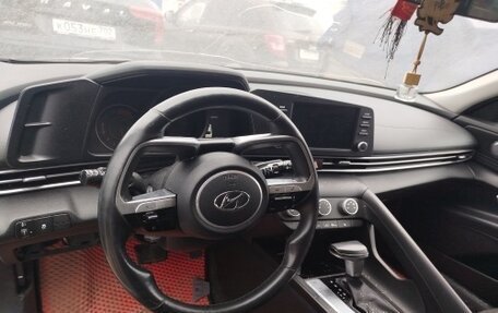 Hyundai Elantra, 2021 год, 1 140 000 рублей, 16 фотография