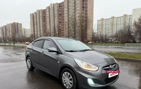 Hyundai Solaris II рестайлинг, 2012 год, 530 000 рублей, 4 фотография
