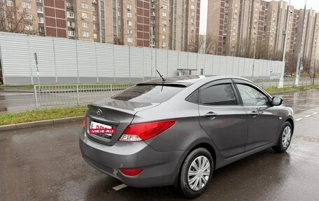 Hyundai Solaris II рестайлинг, 2012 год, 530 000 рублей, 9 фотография