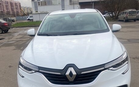 Renault Arkana I, 2021 год, 1 800 000 рублей, 1 фотография