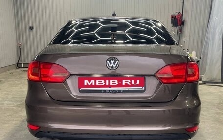 Volkswagen Jetta VI, 2011 год, 630 000 рублей, 10 фотография