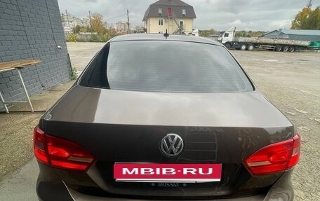Volkswagen Jetta VI, 2011 год, 630 000 рублей, 7 фотография