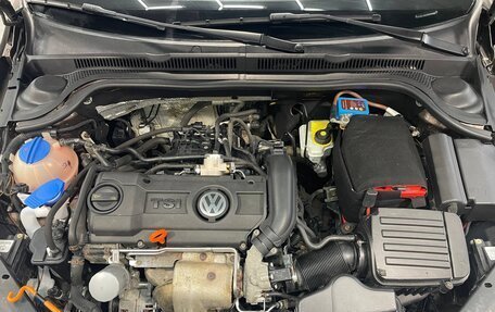 Volkswagen Jetta VI, 2011 год, 630 000 рублей, 13 фотография