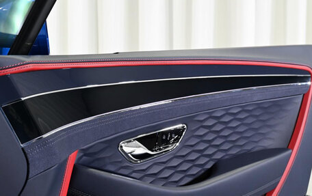 Bentley Continental GT, 2024 год, 33 500 000 рублей, 11 фотография