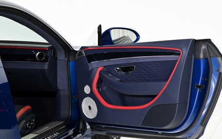 Bentley Continental GT, 2024 год, 33 500 000 рублей, 10 фотография