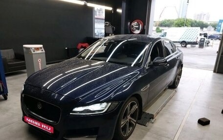 Jaguar XF II, 2016 год, 2 500 000 рублей, 11 фотография