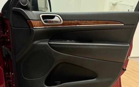 Jeep Grand Cherokee, 2012 год, 1 760 000 рублей, 19 фотография