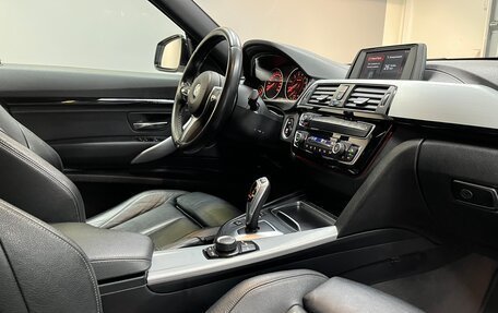 BMW 3 серия, 2017 год, 2 850 000 рублей, 29 фотография