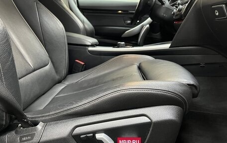 BMW 3 серия, 2017 год, 2 850 000 рублей, 30 фотография