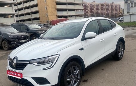 Renault Arkana I, 2021 год, 1 800 000 рублей, 2 фотография