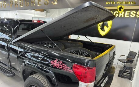 Toyota Tundra II, 2010 год, 2 950 000 рублей, 7 фотография