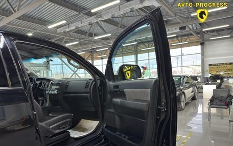 Toyota Tundra II, 2010 год, 2 950 000 рублей, 12 фотография