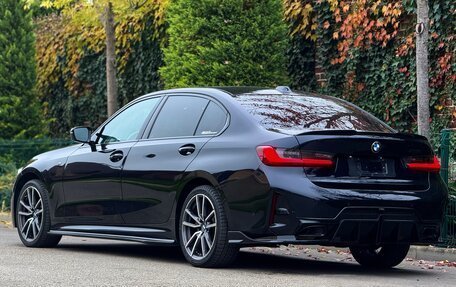 BMW 3 серия, 2024 год, 4 950 000 рублей, 3 фотография