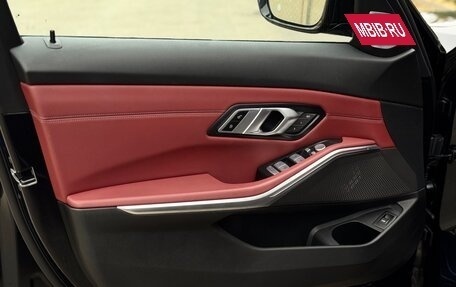 BMW 3 серия, 2024 год, 4 950 000 рублей, 13 фотография