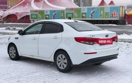 KIA Rio III рестайлинг, 2017 год, 700 000 рублей, 6 фотография