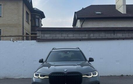 BMW X7, 2021 год, 8 300 000 рублей, 7 фотография