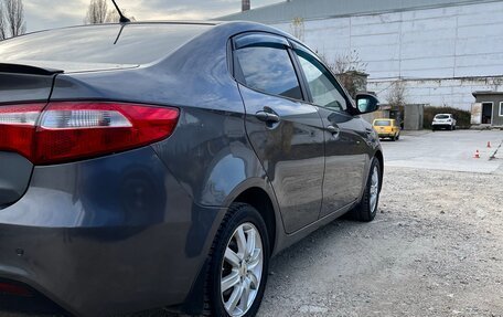 KIA Rio III рестайлинг, 2013 год, 750 000 рублей, 5 фотография