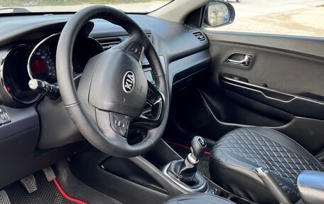 KIA Rio III рестайлинг, 2013 год, 750 000 рублей, 12 фотография