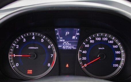 Hyundai Solaris II рестайлинг, 2011 год, 755 000 рублей, 20 фотография