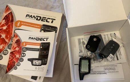 Toyota RAV4, 2019 год, 3 550 000 рублей, 24 фотография