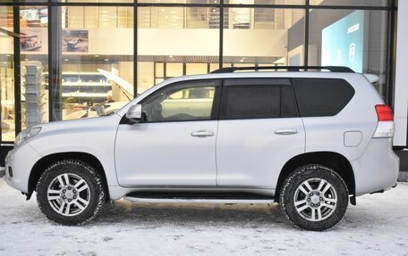 Toyota Land Cruiser Prado 150 рестайлинг 2, 2010 год, 2 368 800 рублей, 8 фотография