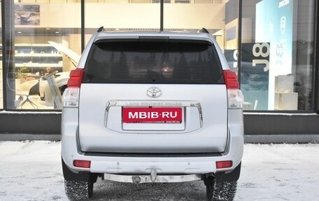 Toyota Land Cruiser Prado 150 рестайлинг 2, 2010 год, 2 368 800 рублей, 6 фотография