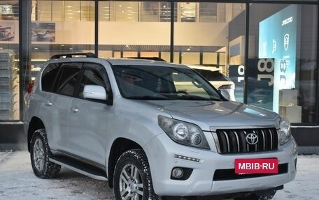 Toyota Land Cruiser Prado 150 рестайлинг 2, 2010 год, 2 368 800 рублей, 3 фотография