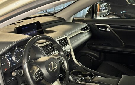 Lexus RX IV рестайлинг, 2018 год, 4 100 000 рублей, 15 фотография