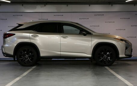 Lexus RX IV рестайлинг, 2018 год, 4 100 000 рублей, 8 фотография