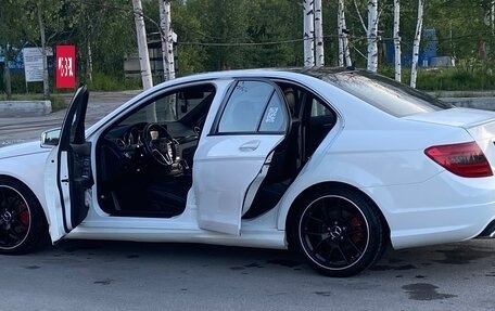 Mercedes-Benz C-Класс, 2013 год, 1 950 000 рублей, 3 фотография