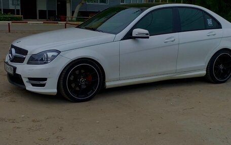 Mercedes-Benz C-Класс, 2013 год, 1 950 000 рублей, 14 фотография