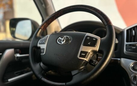 Toyota Land Cruiser 200, 2013 год, 3 650 000 рублей, 9 фотография
