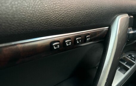 Toyota Land Cruiser 200, 2013 год, 3 650 000 рублей, 13 фотография