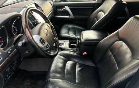 Toyota Land Cruiser 200, 2013 год, 3 650 000 рублей, 14 фотография