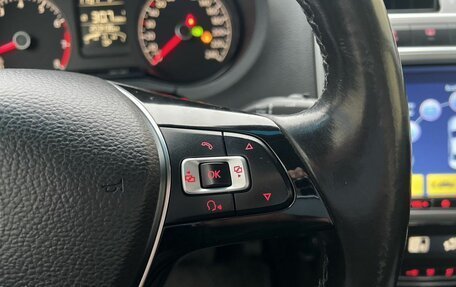 Volkswagen Polo VI (EU Market), 2017 год, 950 000 рублей, 16 фотография