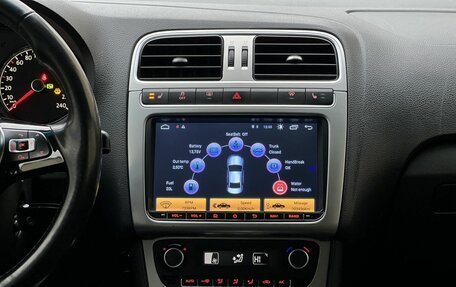 Volkswagen Polo VI (EU Market), 2017 год, 950 000 рублей, 20 фотография