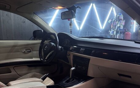 BMW 3 серия, 2009 год, 940 000 рублей, 8 фотография