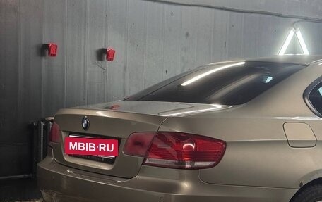 BMW 3 серия, 2009 год, 940 000 рублей, 4 фотография