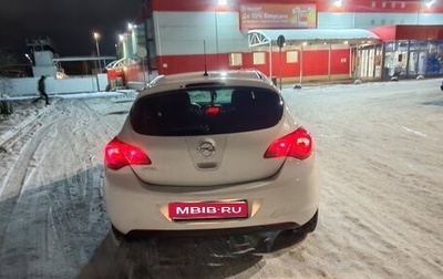 Opel Astra J, 2011 год, 890 000 рублей, 1 фотография