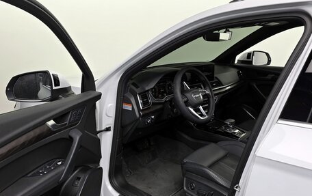 Audi Q5, 2023 год, 4 085 000 рублей, 13 фотография