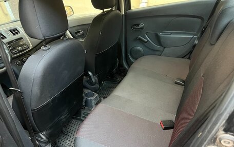 Renault Logan II, 2019 год, 1 200 000 рублей, 3 фотография