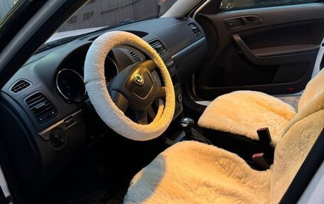 Skoda Yeti I рестайлинг, 2010 год, 750 000 рублей, 13 фотография