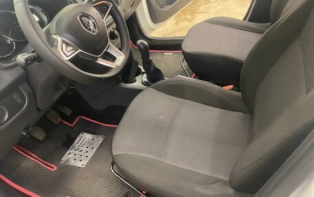 Renault Logan II, 2020 год, 750 000 рублей, 24 фотография