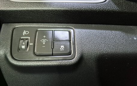 Hyundai Solaris II рестайлинг, 2017 год, 995 000 рублей, 19 фотография