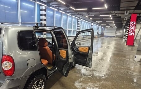 Chevrolet Niva I рестайлинг, 2013 год, 500 000 рублей, 12 фотография