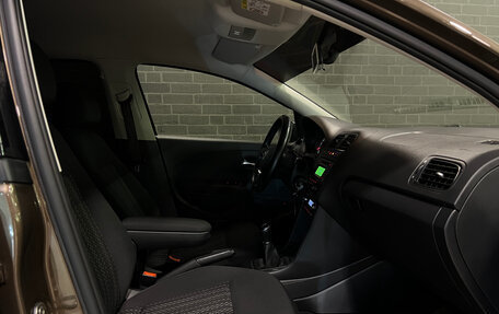 Volkswagen Polo VI (EU Market), 2015 год, 1 160 000 рублей, 15 фотография