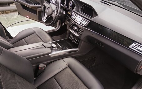 Mercedes-Benz E-Класс, 2013 год, 1 750 000 рублей, 14 фотография